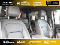 Land Rover Defender X-Dynamic SE — photo 12