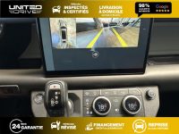 Land Rover Defender SE — photo 11