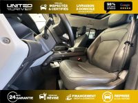 Land Rover Defender SE — photo 13