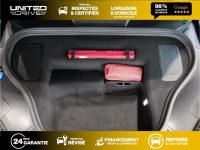 Porsche Macan Standard — photo 16