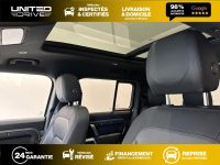 Land Rover Defender X-Dynamic SE — photo 11