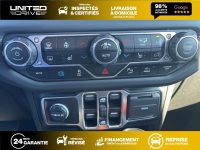 Jeep Wrangler Unlimited Sahara — photo 11