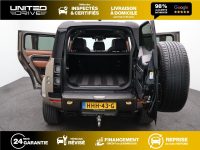 Land Rover Defender Octa — photo 10