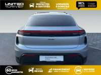 Porsche Macan Turbo — photo 15