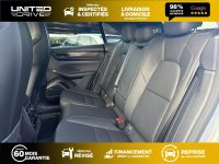 Porsche Macan Turbo — photo 23