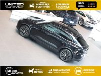 Porsche Macan 4 — photo 9