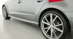Audi A3 Sportback 2.0 TFSI quattro S line: Toit ouvrant panoramique